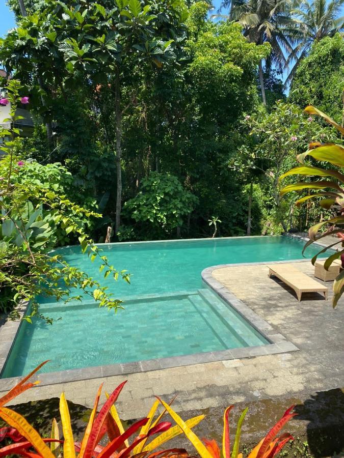 Raka Rai Bungalows อูบุด ภายนอก รูปภาพ