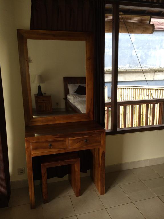 Raka Rai Bungalows อูบุด ภายนอก รูปภาพ