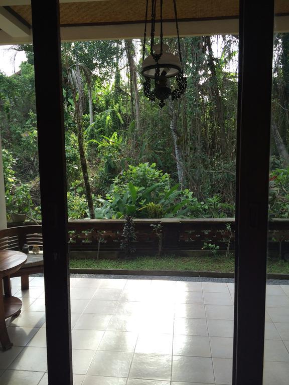 Raka Rai Bungalows อูบุด ภายนอก รูปภาพ