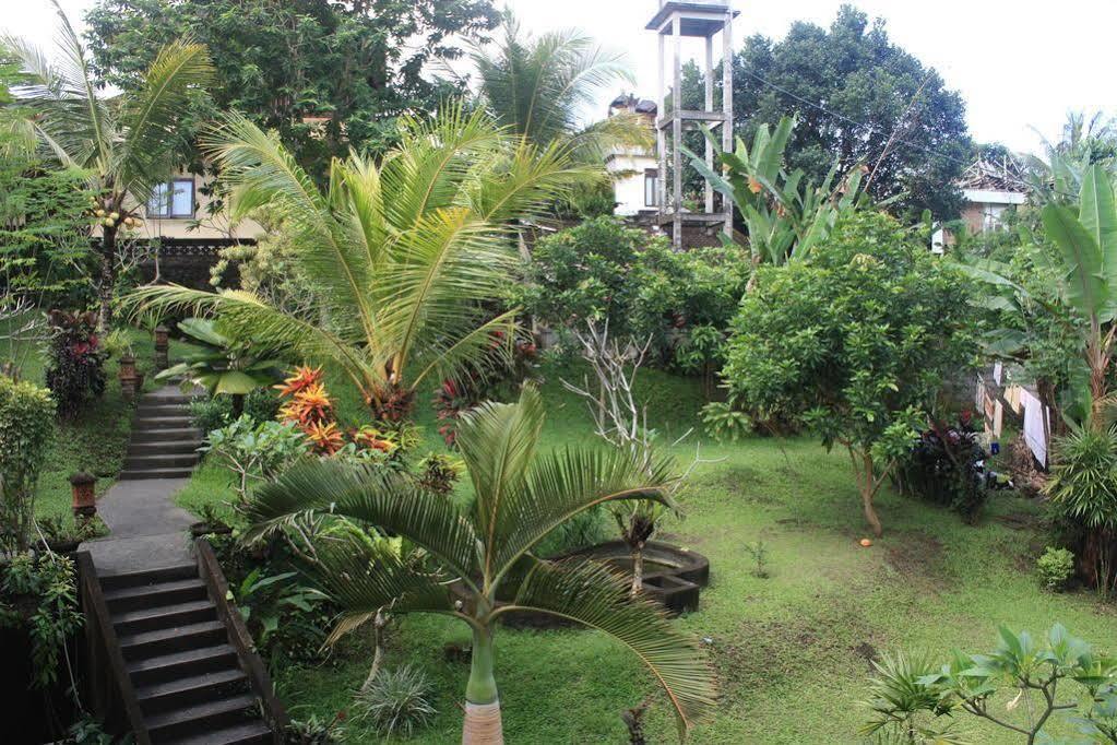 Raka Rai Bungalows อูบุด ภายนอก รูปภาพ