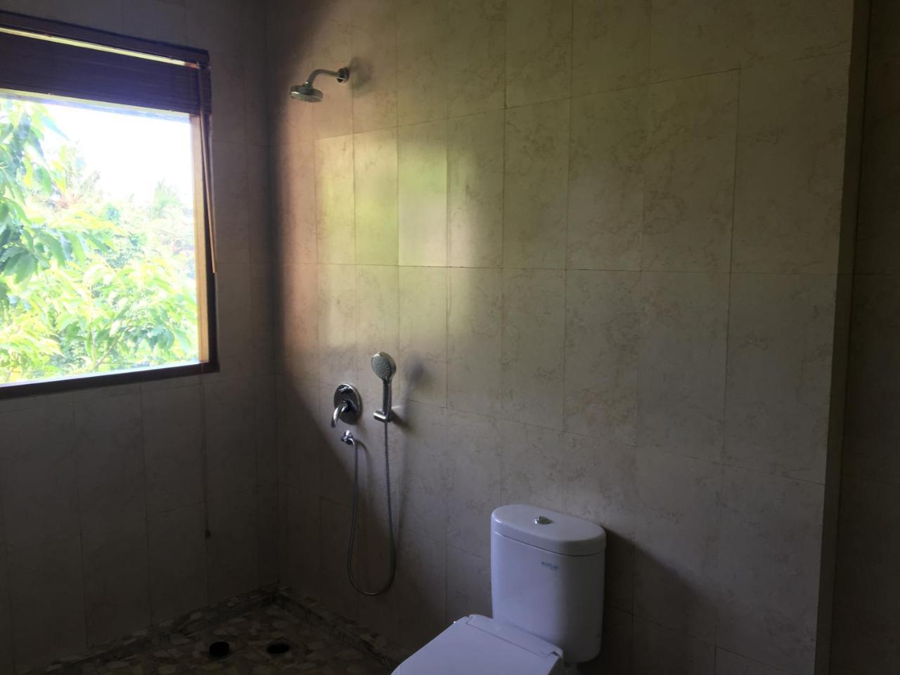 Raka Rai Bungalows อูบุด ภายนอก รูปภาพ