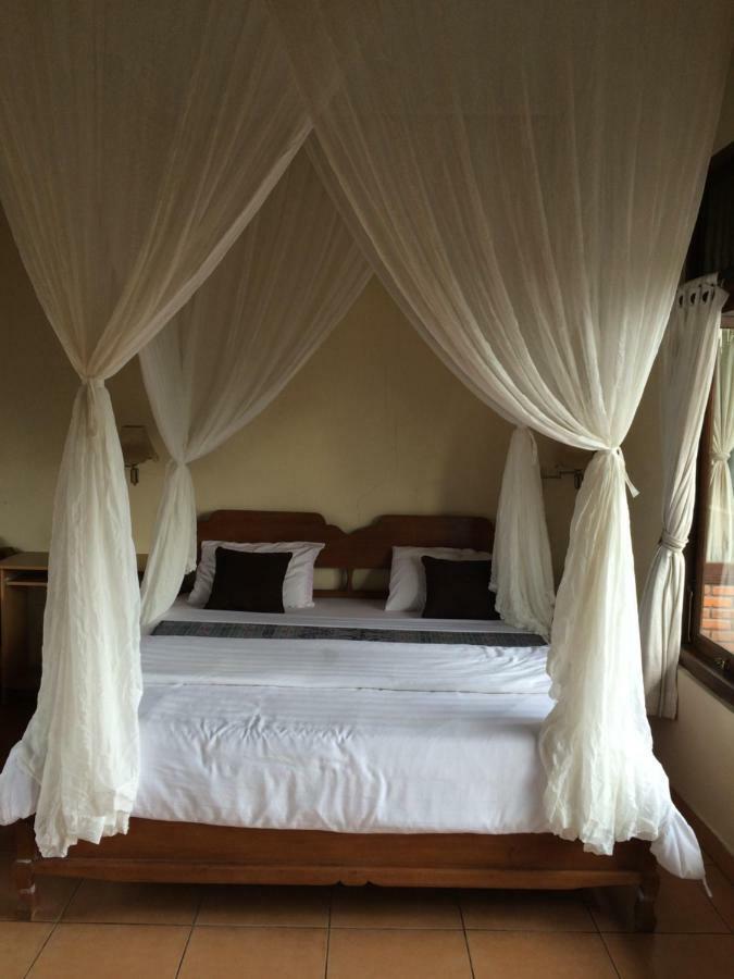 Raka Rai Bungalows อูบุด ภายนอก รูปภาพ
